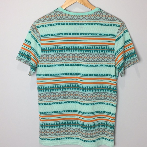 🍍On The Byas Tee - Picture 5 of 5